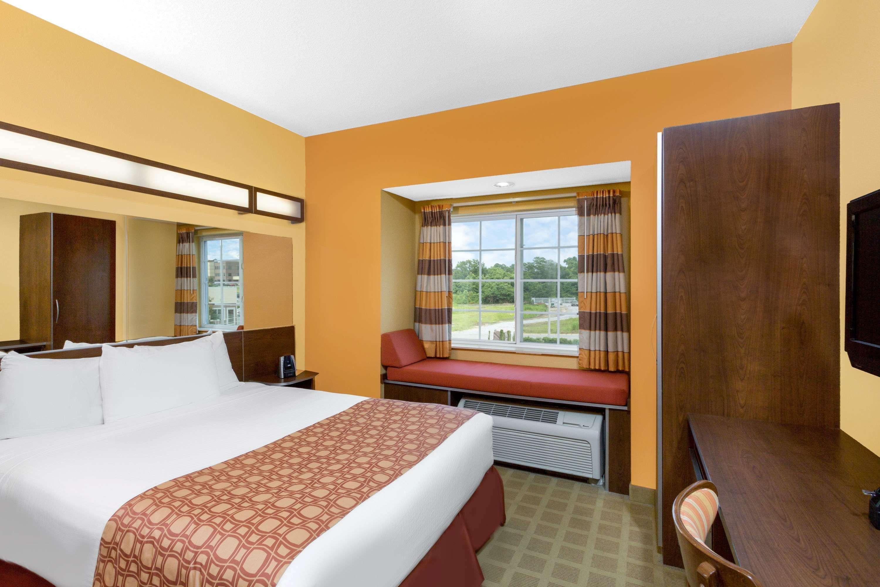 Microtel Inn & Suites By Wyndham University Medical Park Γκρίνβιλ Εξωτερικό φωτογραφία